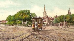 <b>Tallinna Linnamuuseumi trammituurid "Kodulinna ajalugu läbi trammiakna" </b>augustis ja septembris