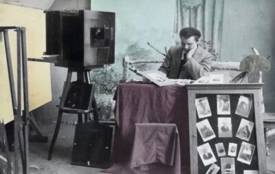 <b>«Раскрашенные снимки фотографа Ааду Трейфельдта начала XX века» <br></b>В галерее Музея фотографии