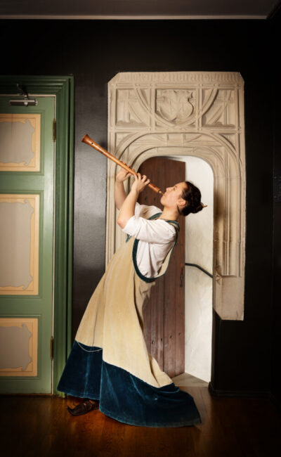 21. märts<br><b>Tutvustame muusikutekivi MUBAs.</b> Raidkivikunst, pillimäng ja linnulaul tervitavad vanamuusikapäeval kevadet